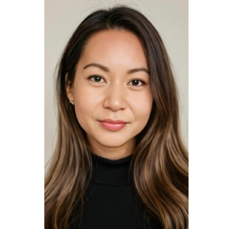 Dannet Headshot Dannet Headshot